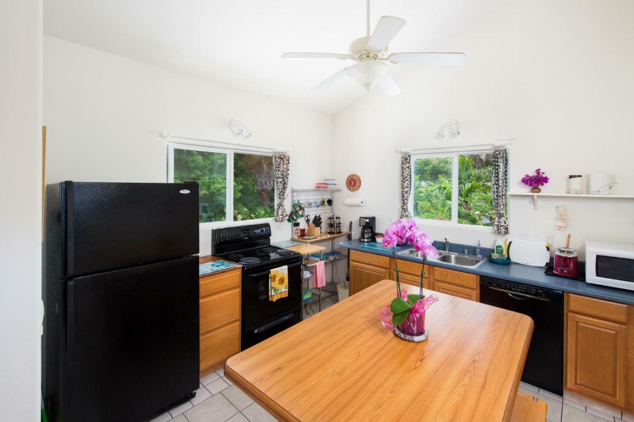 Bears' Place Guest House Kalaoa Εξωτερικό φωτογραφία